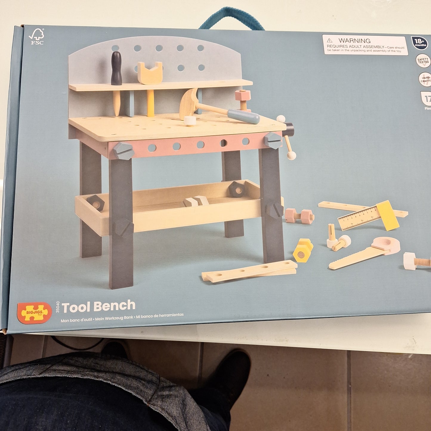 gereedschapsbank - hammer bench - banc à outils