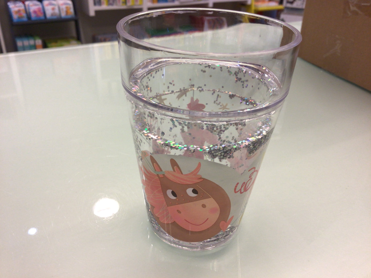 tasse à paillettes