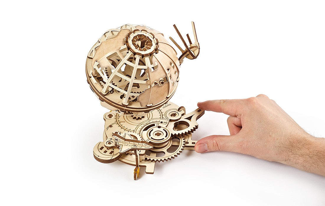 houten 3D puzzel - globus - puzzle en bois 3D