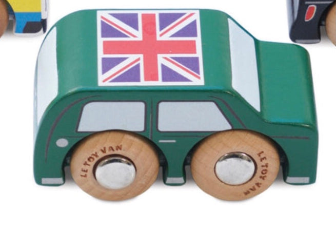 houten auto per stuk - le toy van - petite voiture en bois par pièce