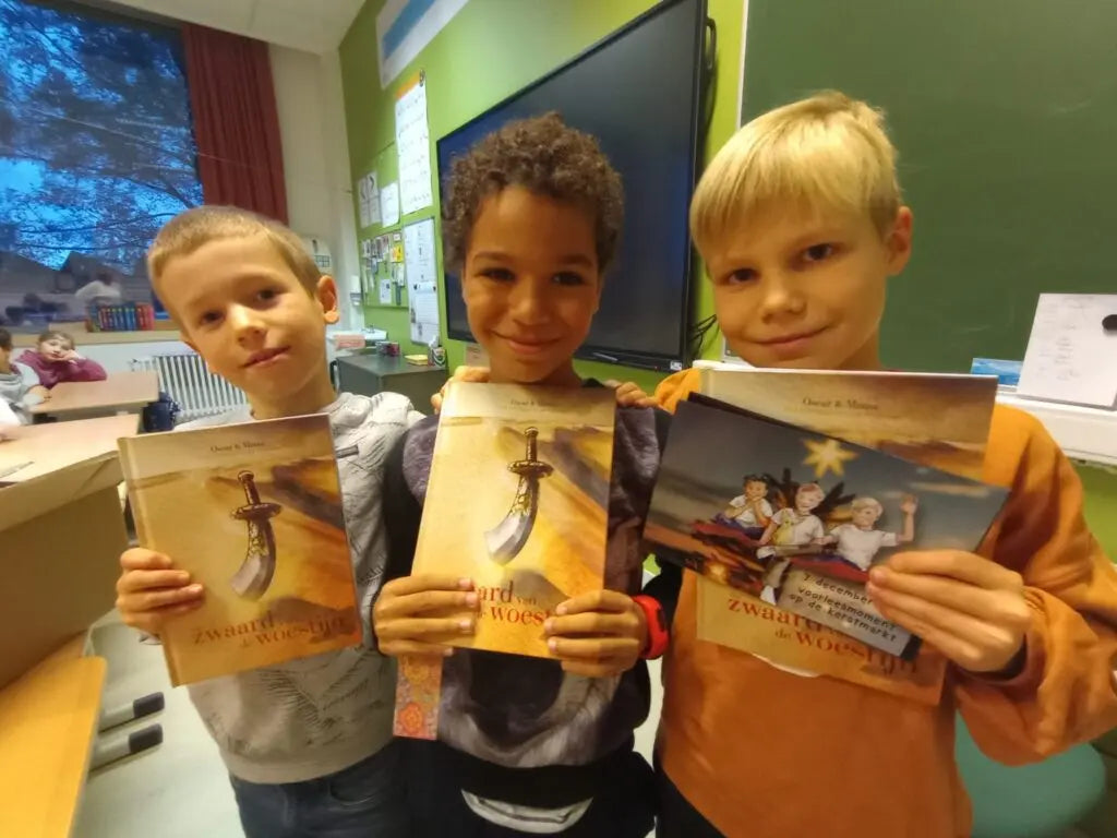boek het zwaard van de woestijn