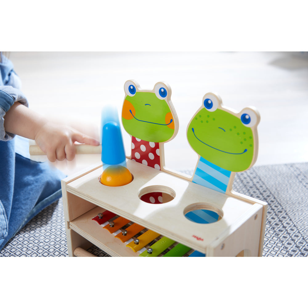 banc à heurtoirs en forme de grenouille