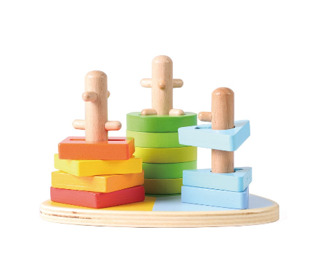 tour d'empilage triangulaire, tour à empiler et forme d'un triangle