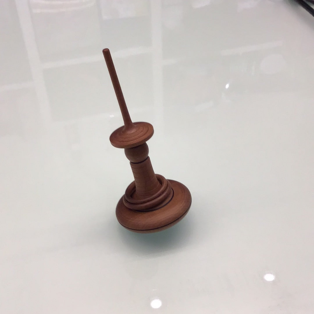 tol - Apple Helene **** - toupie