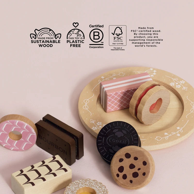 lot de biscuits faits maison dans du bois