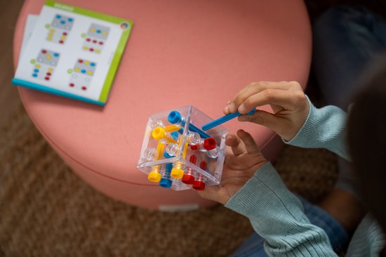 criss cross cube smartgames