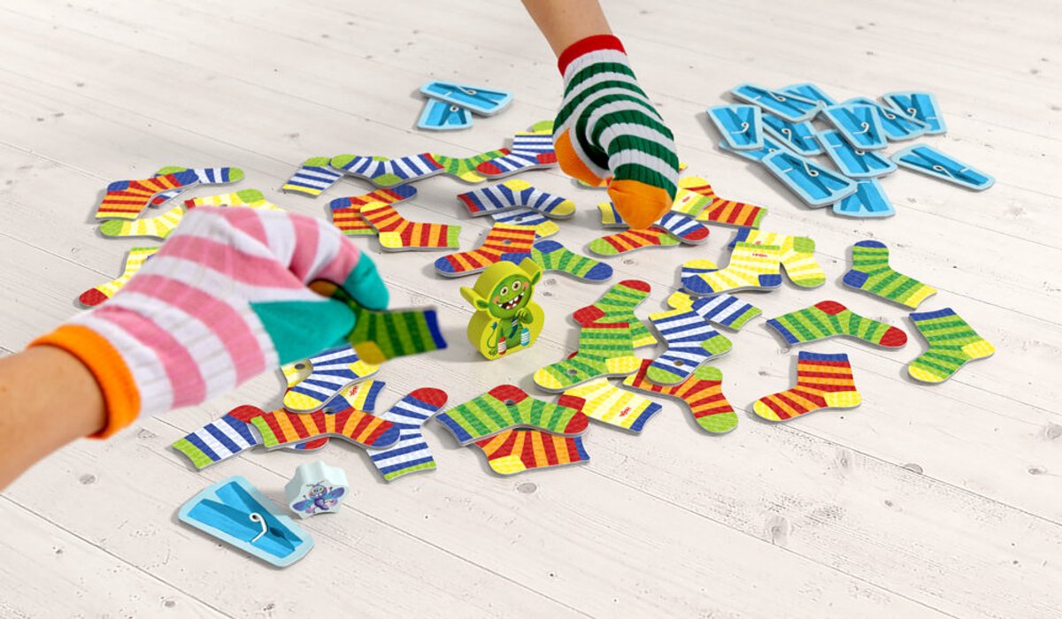 je cherche des chaussettes - NED