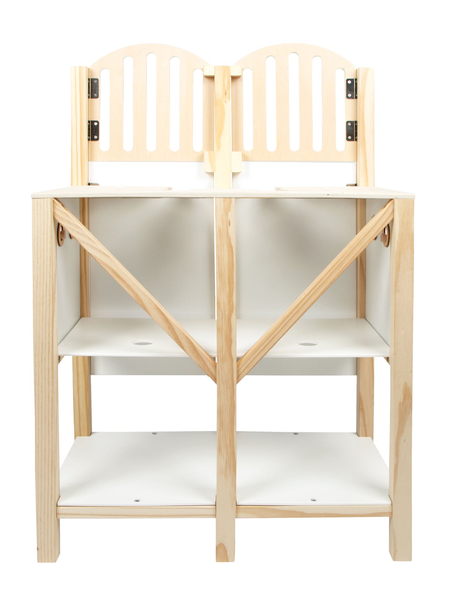 une écurie en bois pour 2 chevaux bâtons